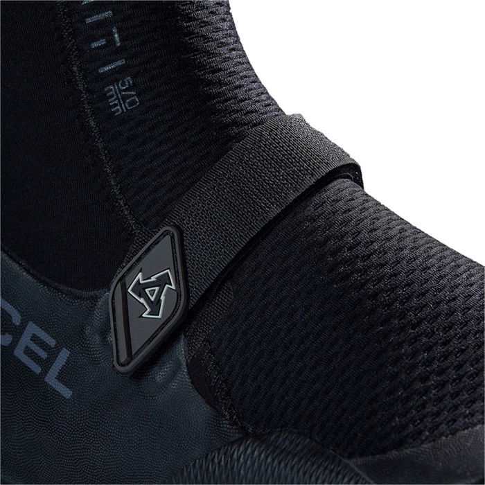 2024 Xcel Infiniti 3mm Split Toe Wetsuit Boots AT037020 - Black